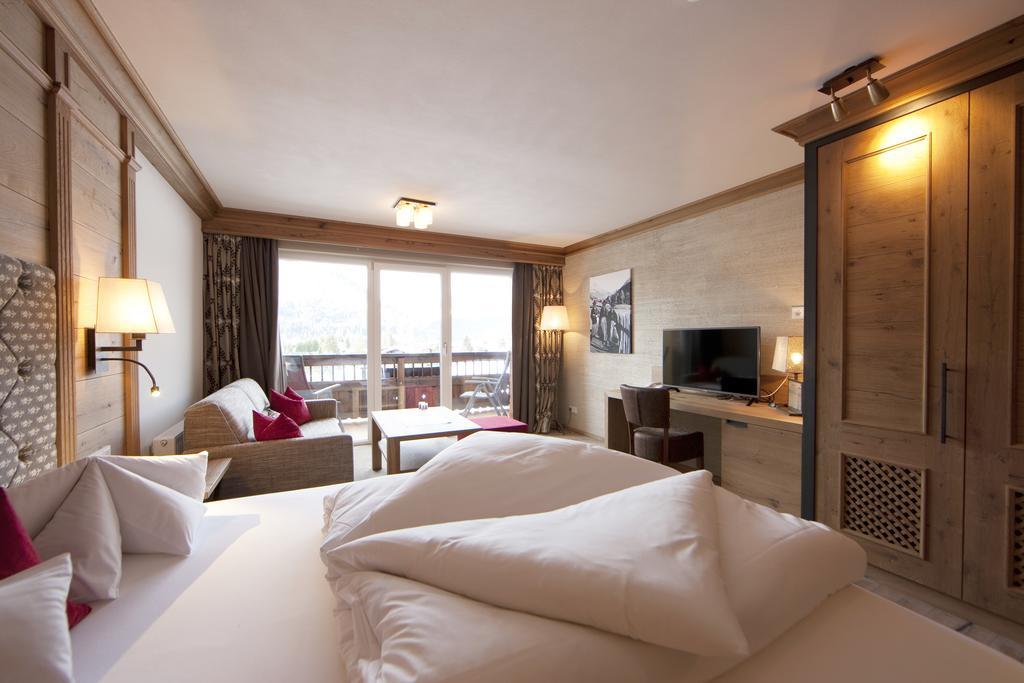 Hotel Sonnenhof Grän Екстериор снимка